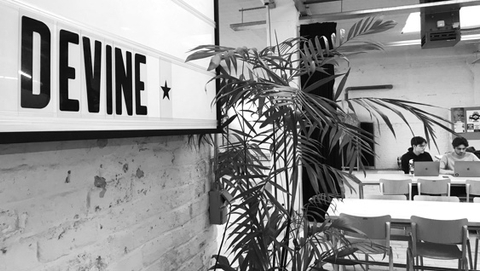 Photo Devine - Digital Design & Development